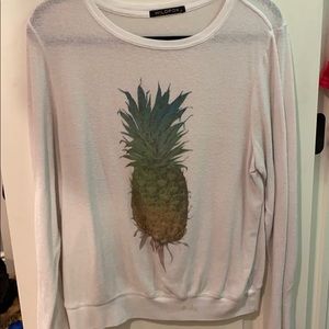 White Wildfox with multicolor pineapple size M